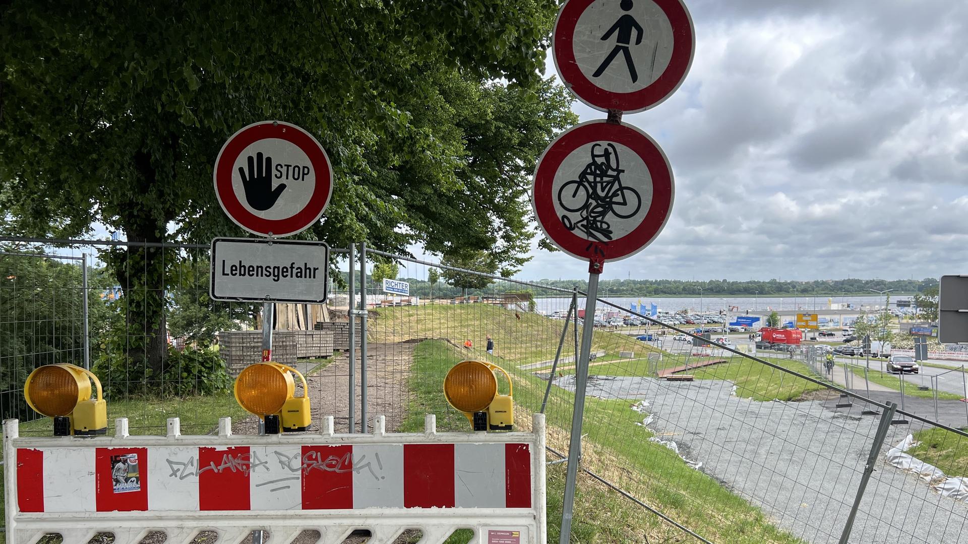 Entwarnung am Kanonsberg in Rostock: kein Blindgänger gefunden