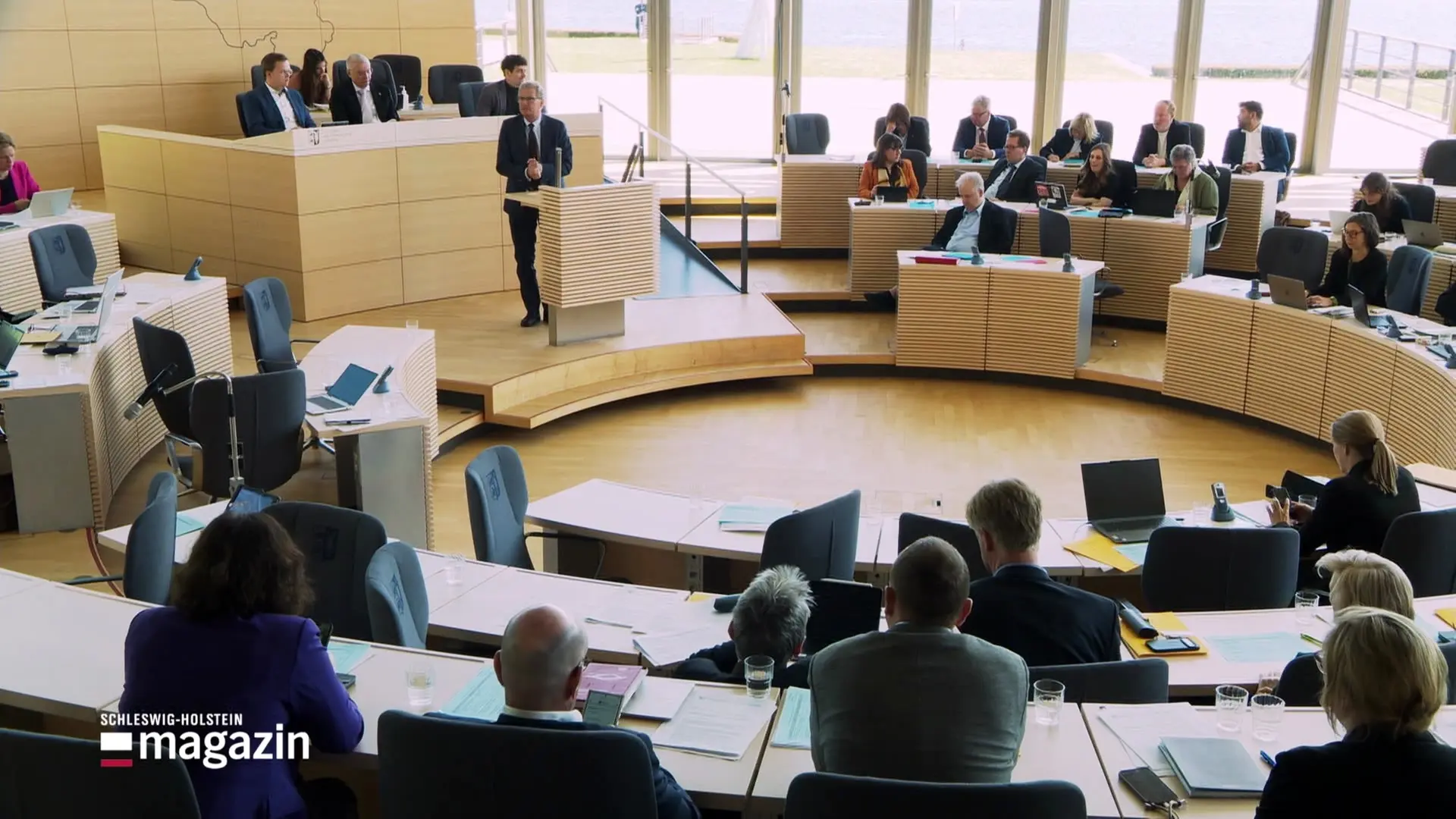 Landtag: Land muss unabhängig von Öl und Gas werden