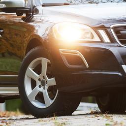 SUV