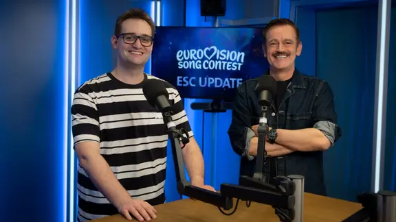 Die ESC Update Moderatoren Marcel Stober und Thomas Mohr