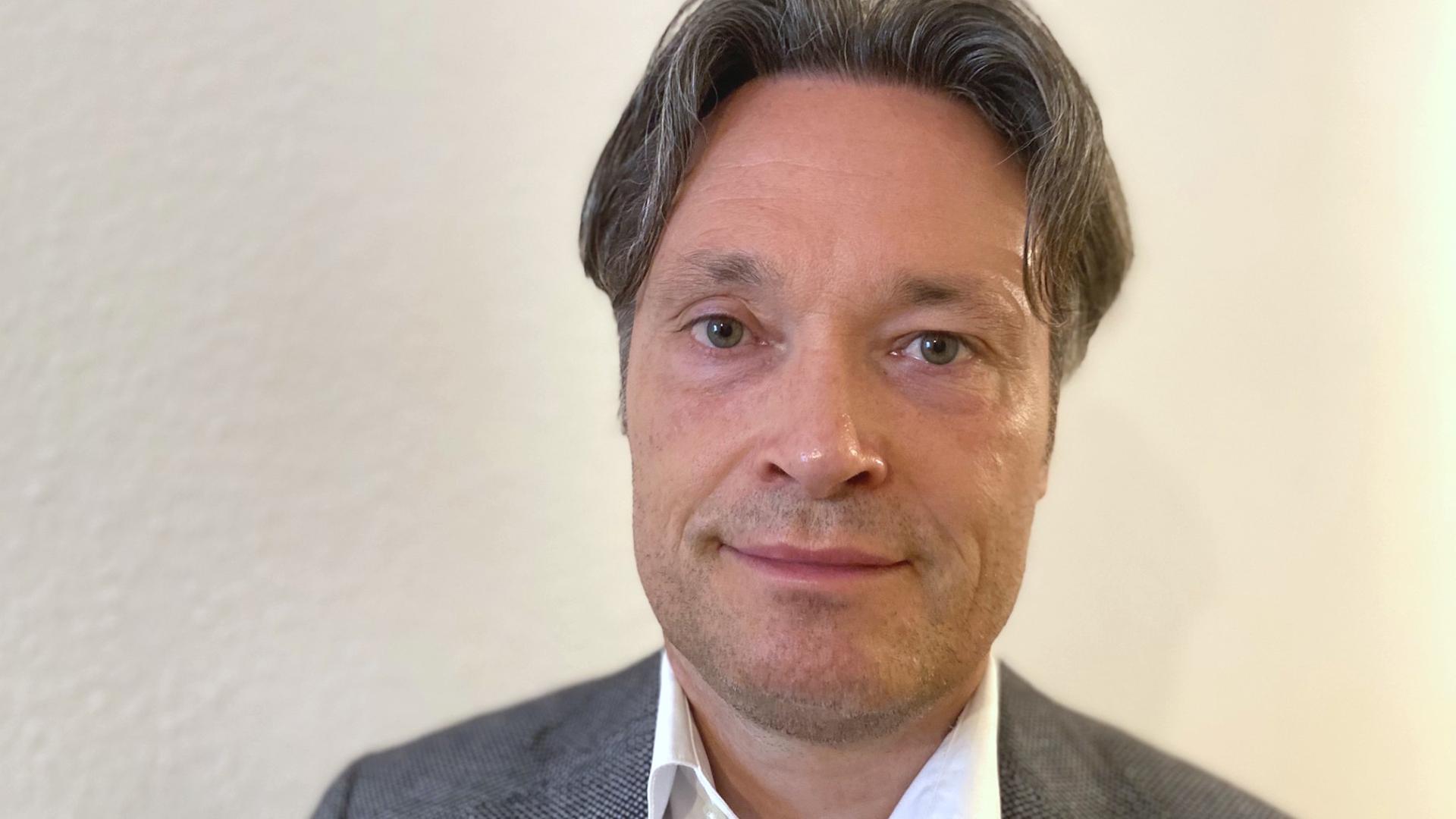 Mattias Fischer, Experte für Polizei- und Ordnungsrecht an der Hessischen Hochschule für Öffentliches Management und Sicherheit. | Mattias Fischer