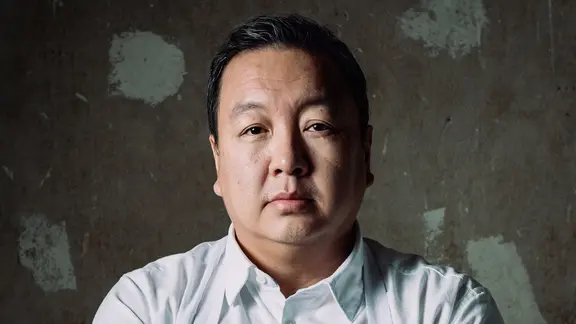 Der Spitzenkoch The Duc Ngo betreibt mehr als zehn Restaurants in verschiedenen Städten. | John Bauer Der Koch und Gastronom The Duc Ngo im Porträt.