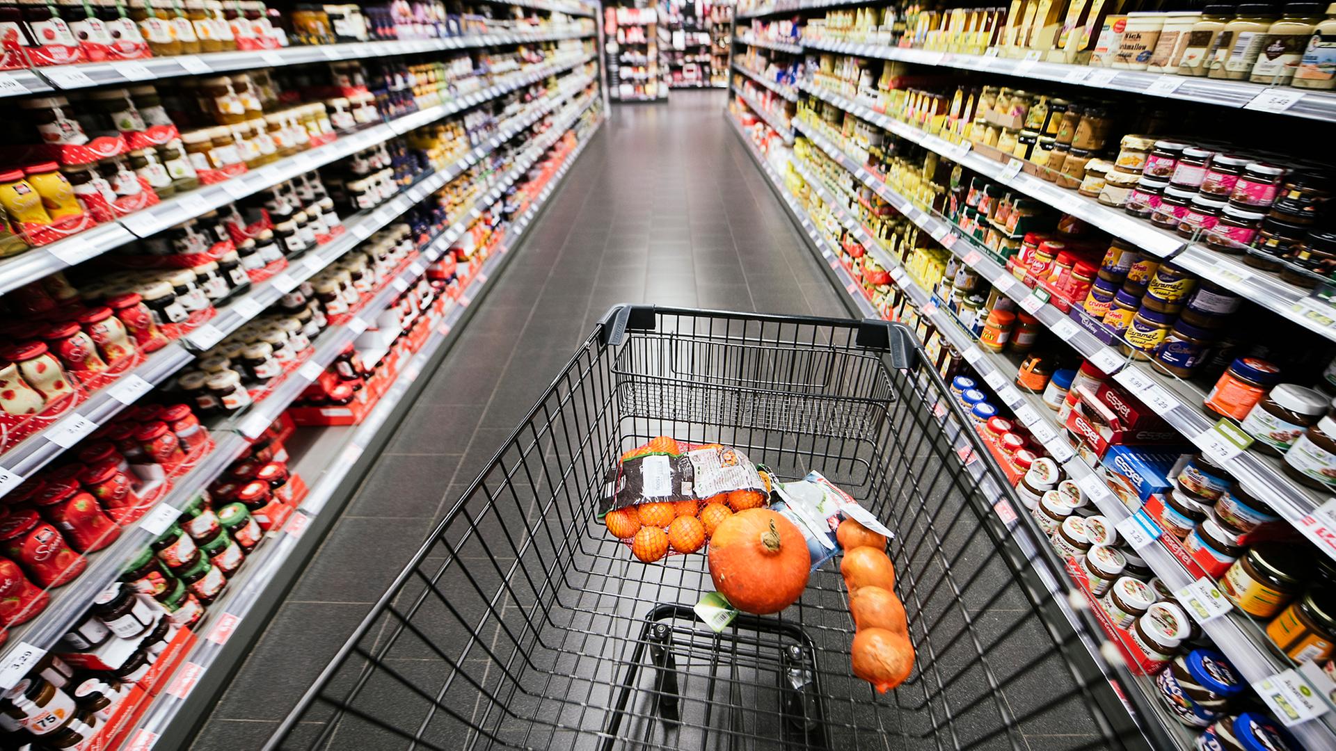 Umstrittene Maßnahme: Edeka-Filiale erteilt Jugendlichen Hausverbot