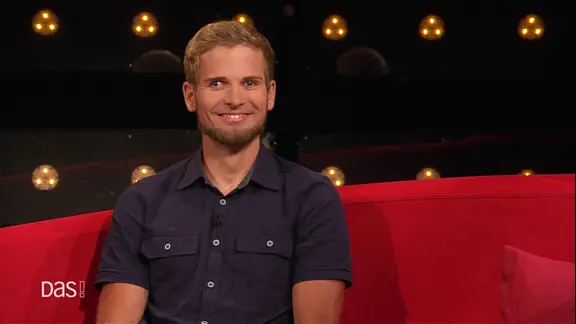 Landwirt Axel Duensing zu Gast auf dem Roten Sofa.