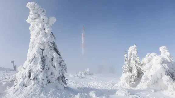 Auto in Varel rast plötzlich los - Senior stirbt am Steuer | ndr.de