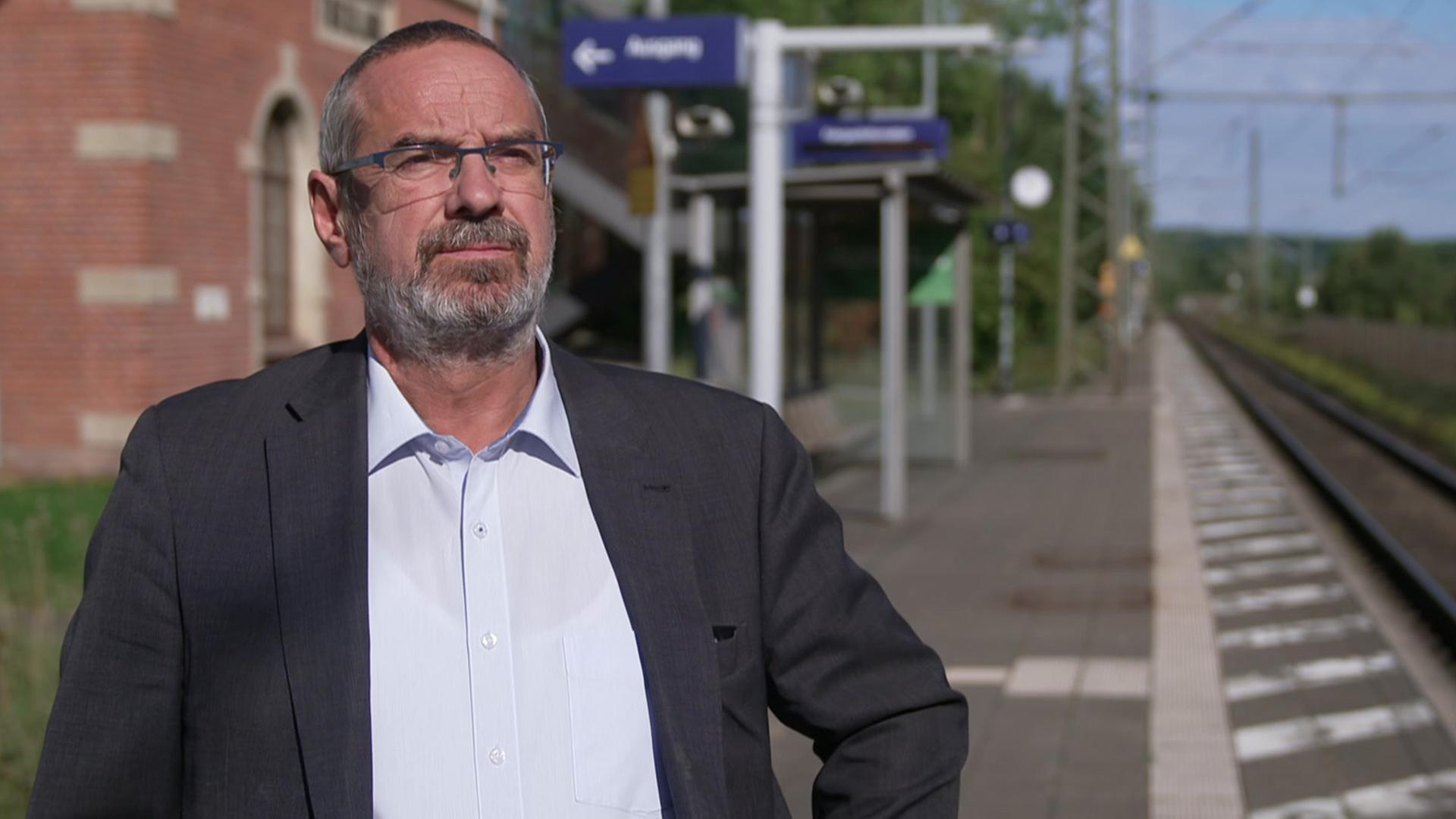 Andreas Friedrichs (SPD), Gemeindebürgermeister Friedland, im Interview mit dem NDR. | NDR