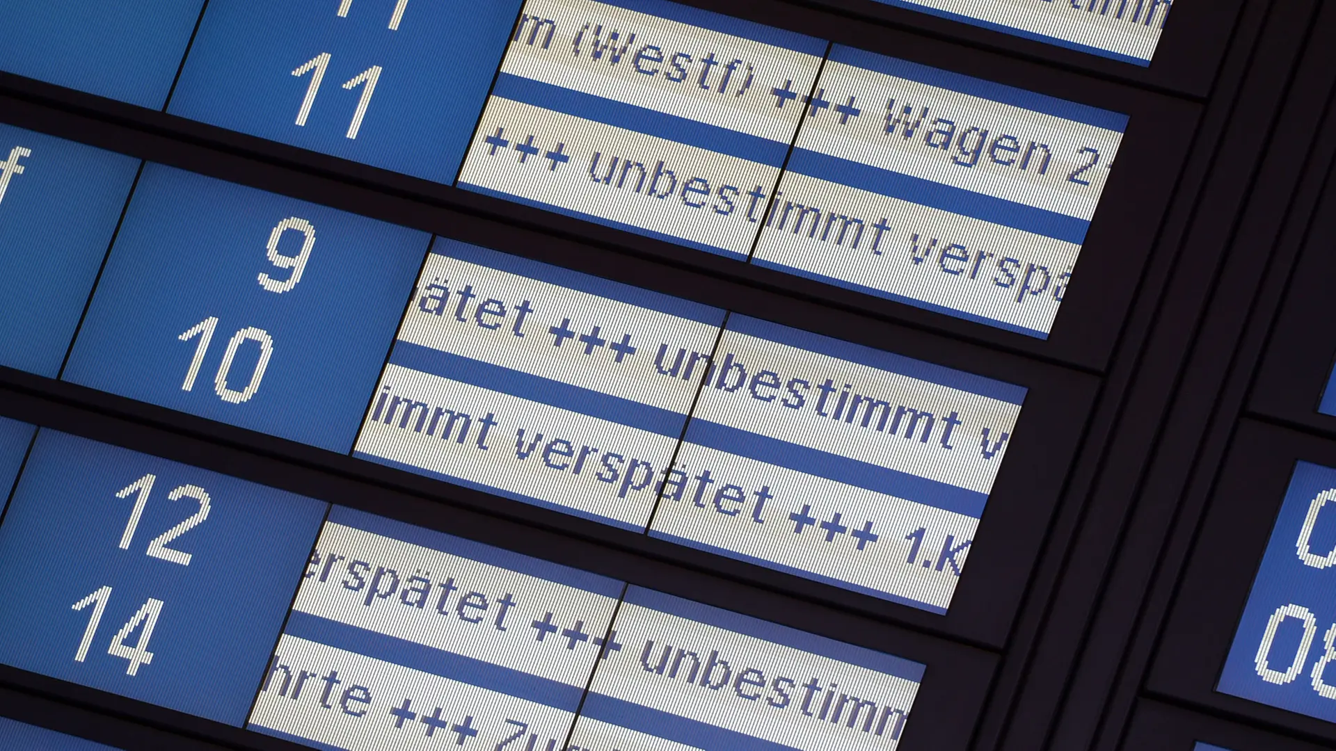 Bahn will Fahrgäste mit KI "Kiana" besser informieren - Fahrgastverband zweifelt an Effekt