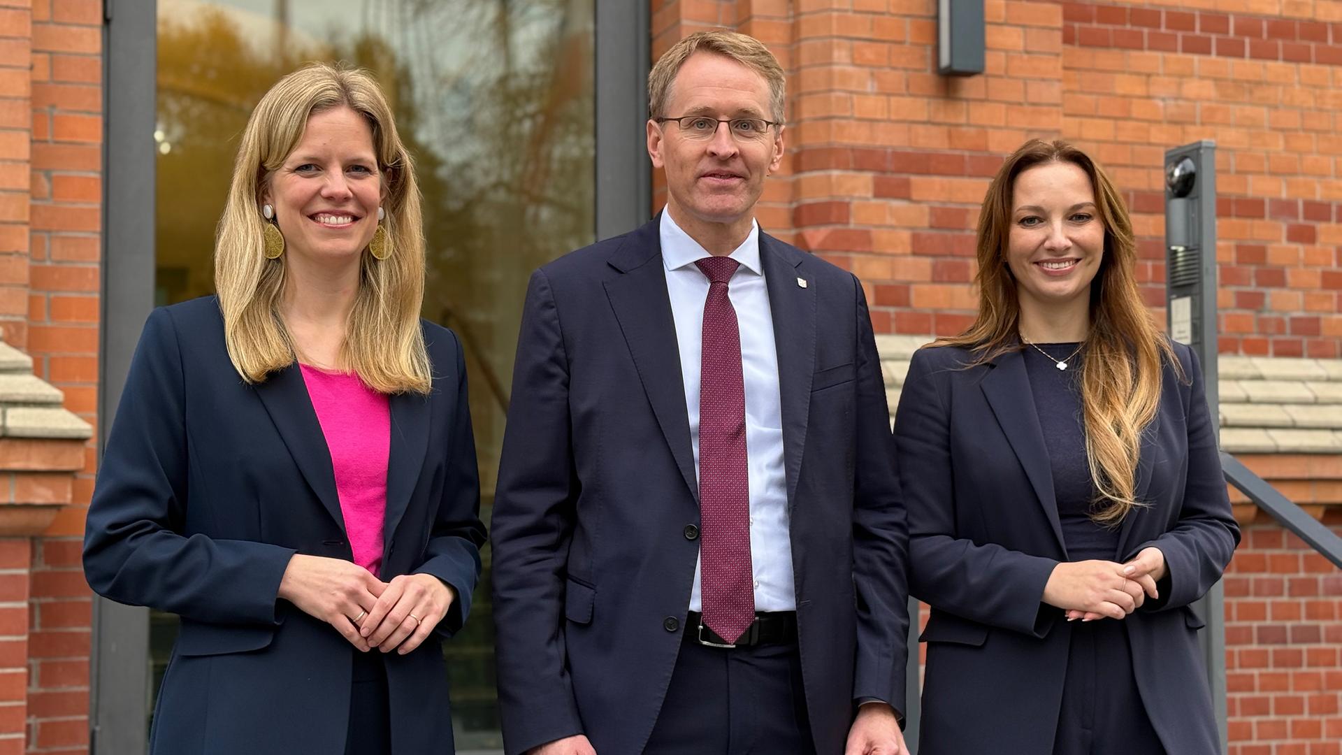 Schleswig-Holsteins Landesregierung wird jünger und weiblicher