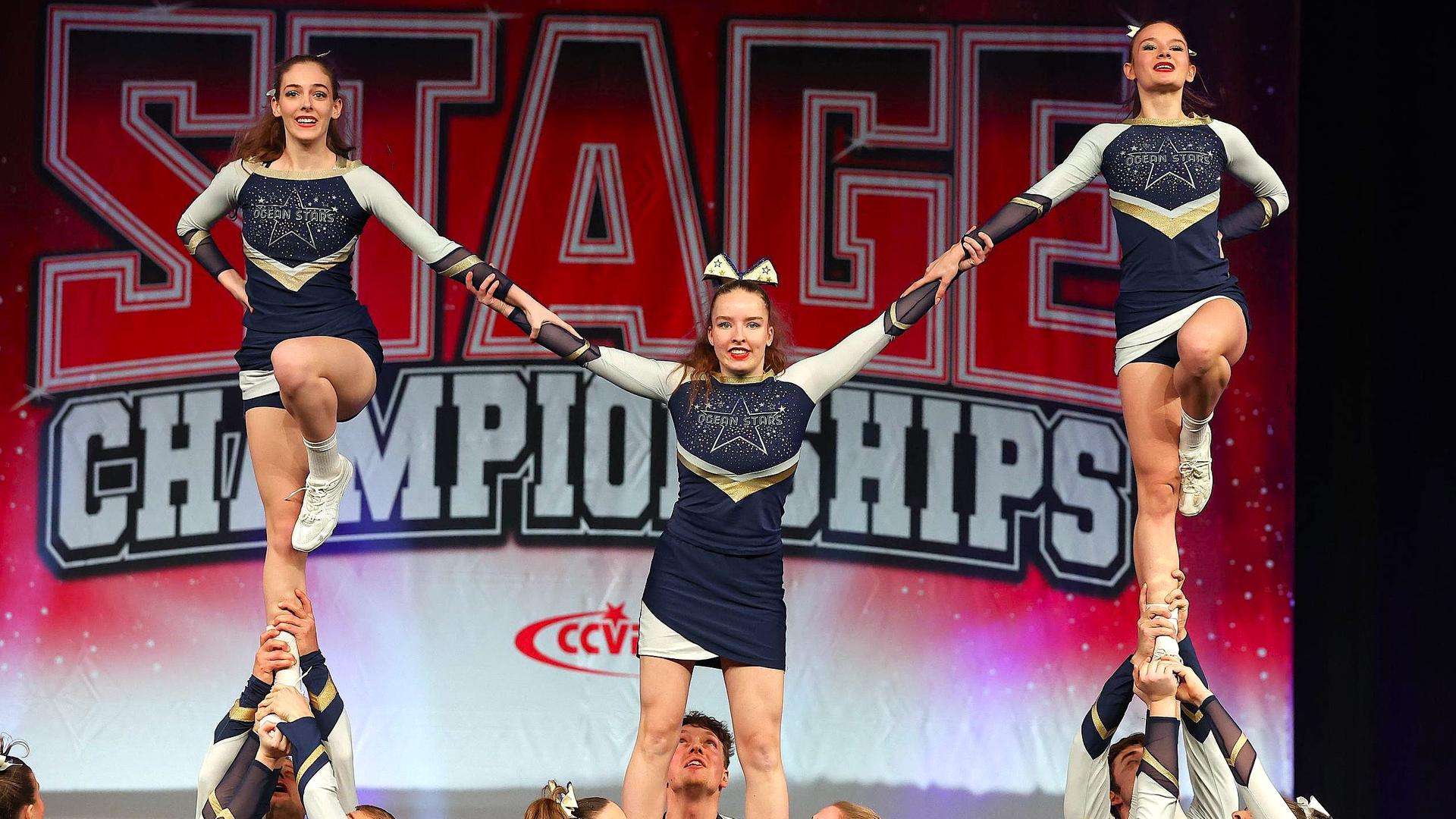 Cheerleader aus Greifswald holen Goldmedaillen in Riesa