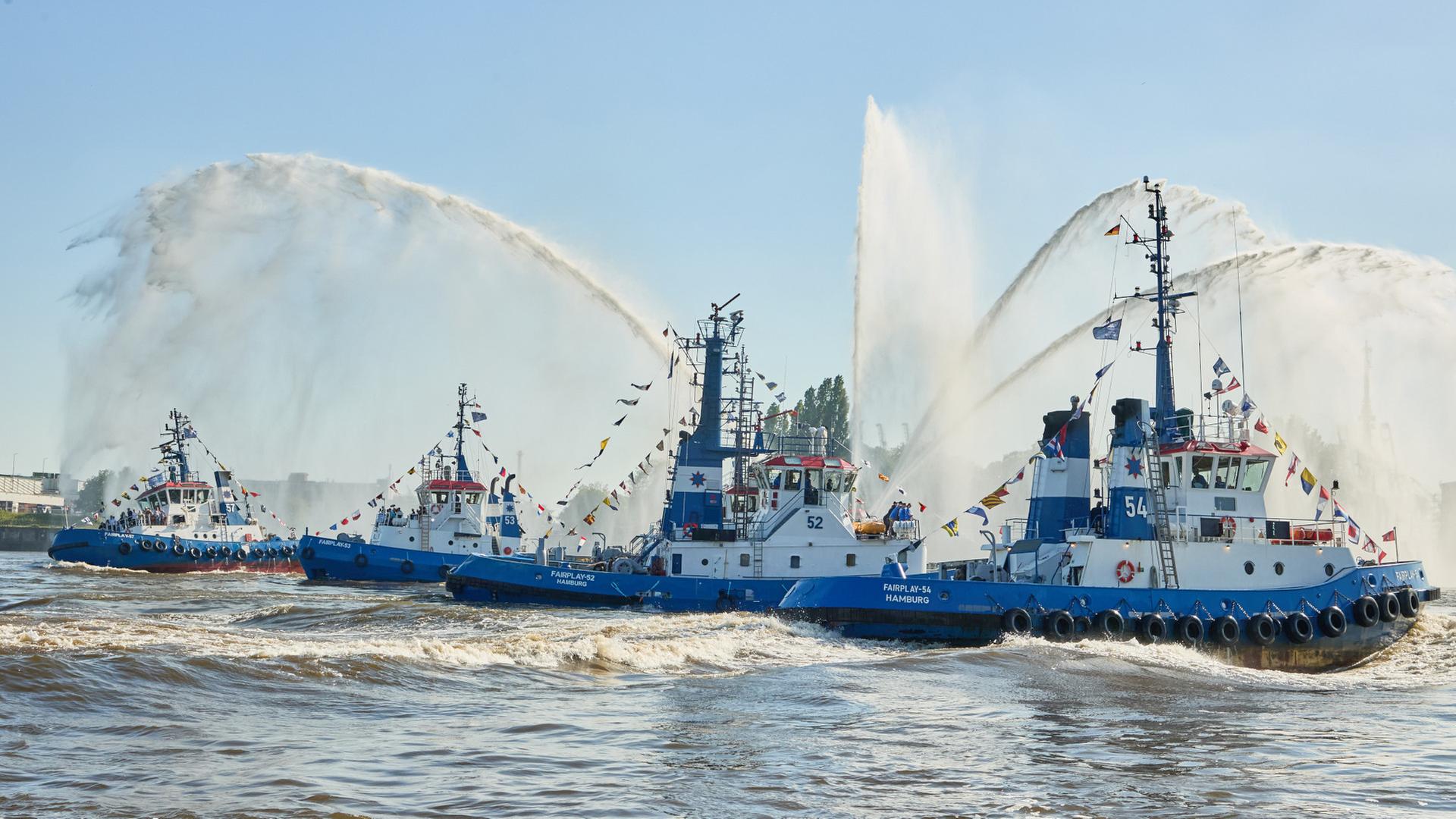 Hafengeburtstag 2026: Heute Schlepperballett und Show auf der Elbe