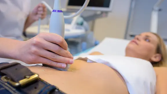 Knstliche Befruchtung: Untersttzung beim Kinderwunsch | ndr.de