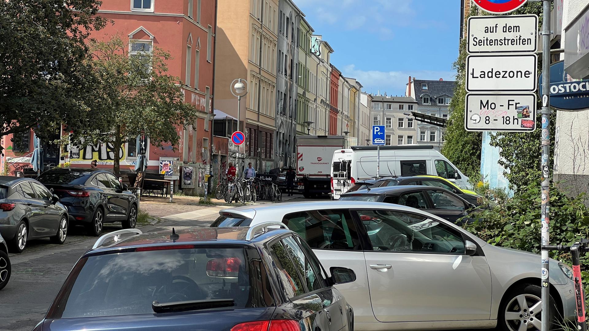 Mitreden beim Parken in Rostock: Online-Umfrage gestartet