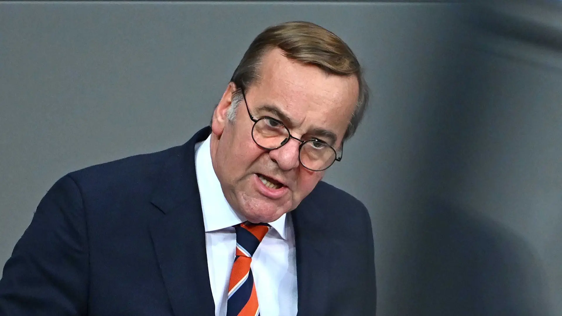 Verteidigungsminister Pistorius: "Arktis wird zunehmend remilitarisiert"