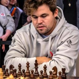 Magnus Carlsen, FC St. Pauli