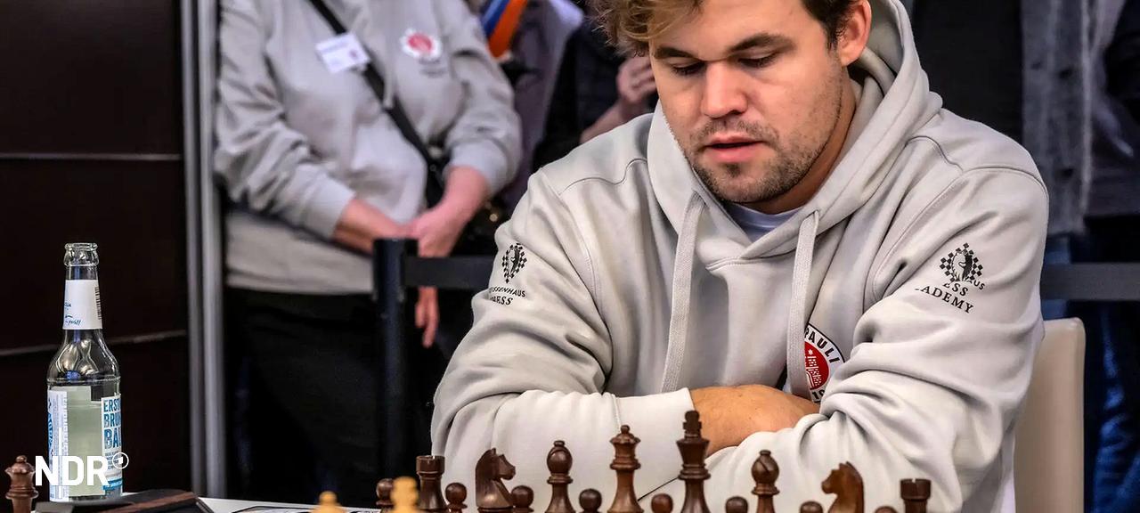 Magnus Carlsen, FC St. Pauli | Imago Magnus Carlsen, FC St. Pauli