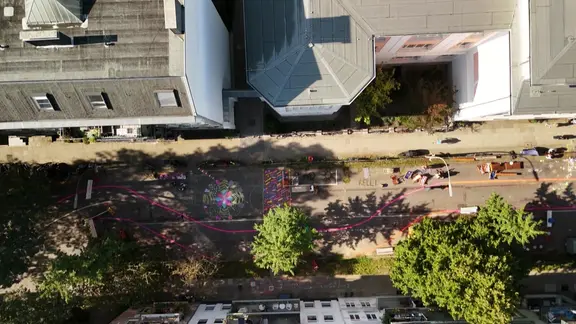 Blick aus der Luft auf die Rellinger Straße im Hamburger Stadtteil Eimsbüttel.