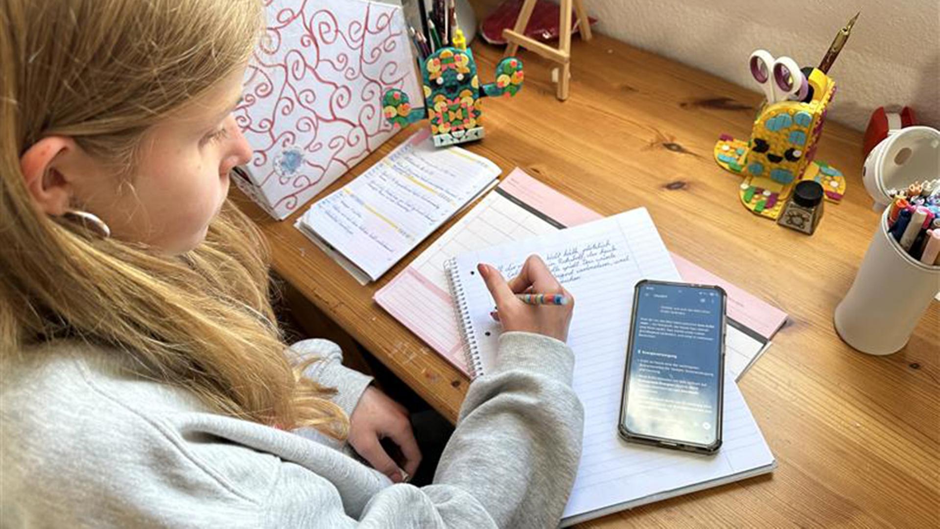 KI an Schulen: Macht ChatGPT Hausaufgaben überflüssig?