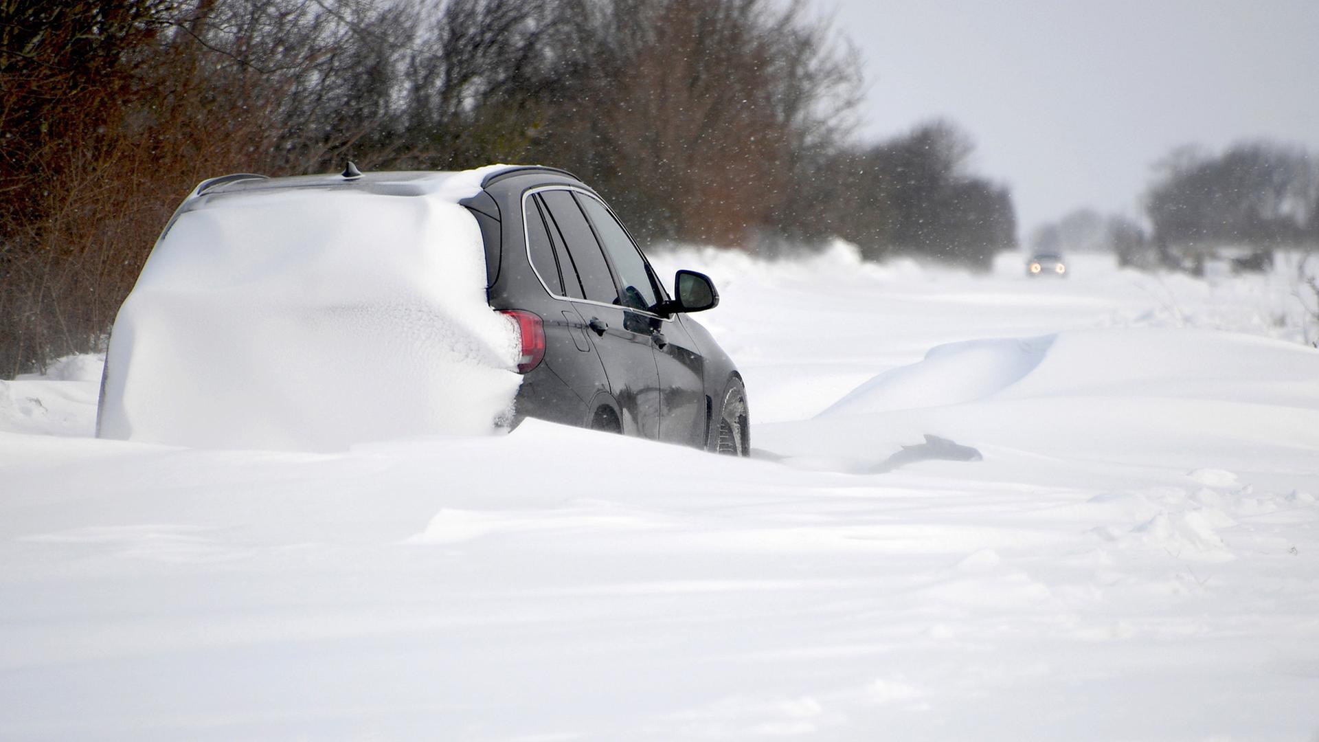 Schnee und Glatteis: Liveticker zur Lage in Schleswig-Holstein