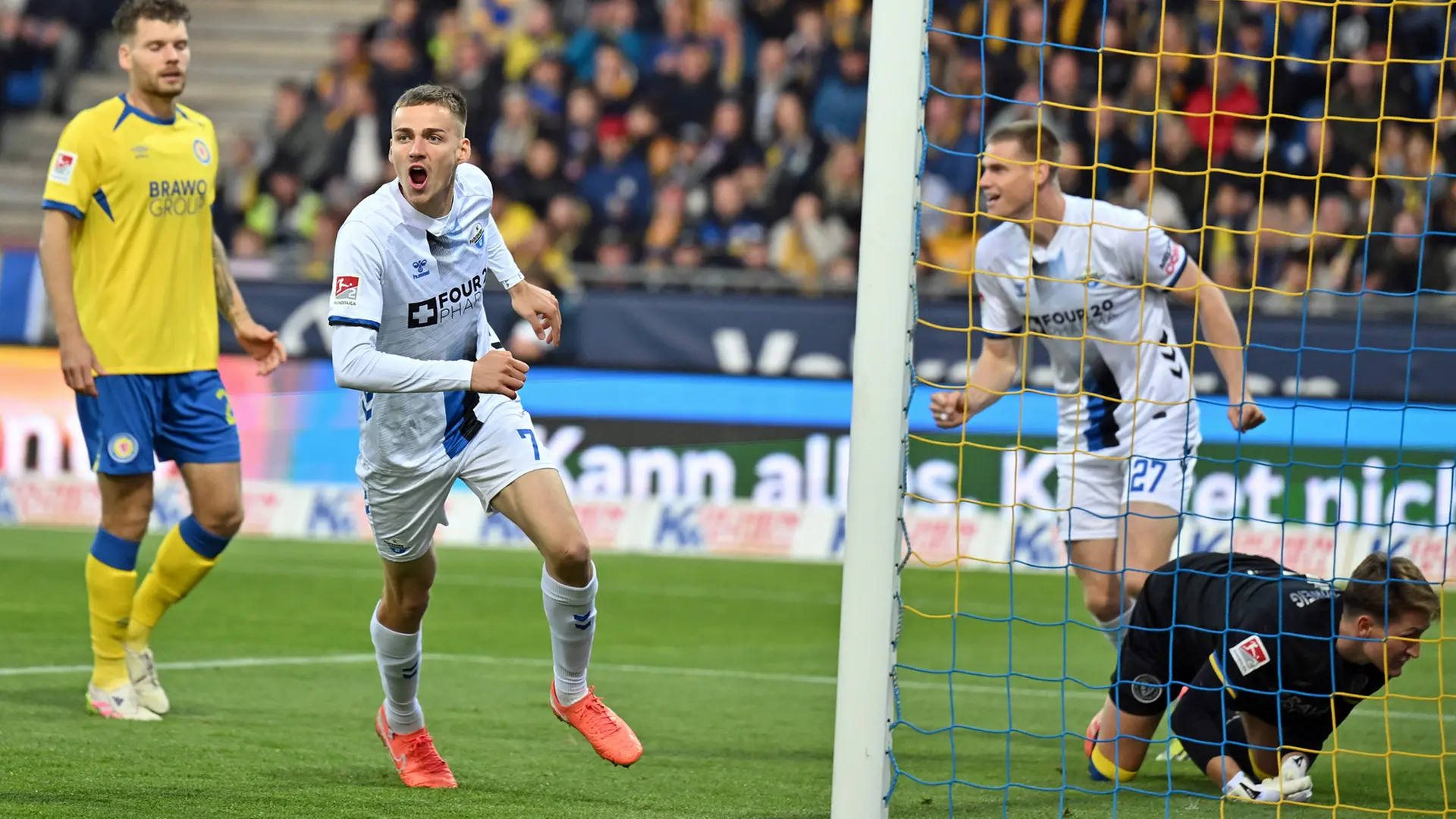 teilnehmer: eintracht braunschweig gegen sc paderborn tabelle