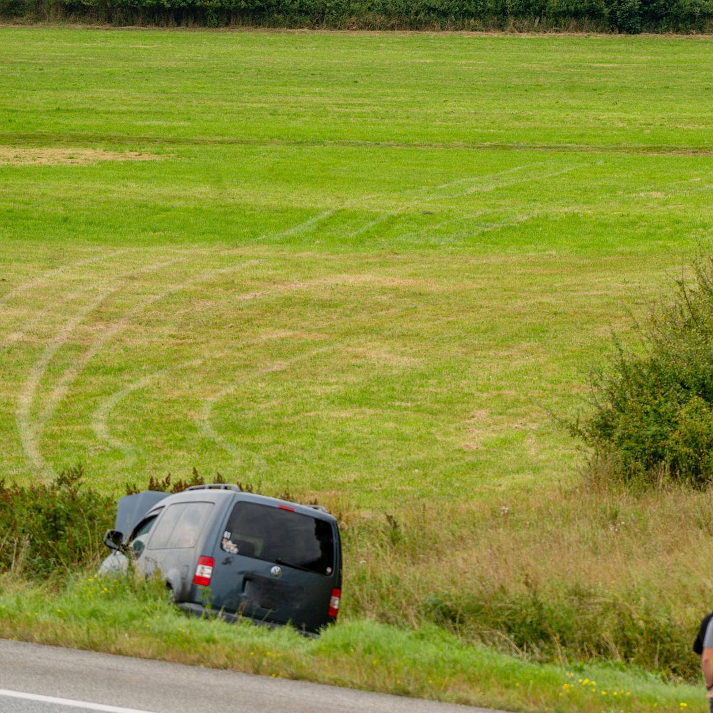 A7 bei Tarp: Polizei schiet bei Verfolgungsjagd auf Auto | ndr.de