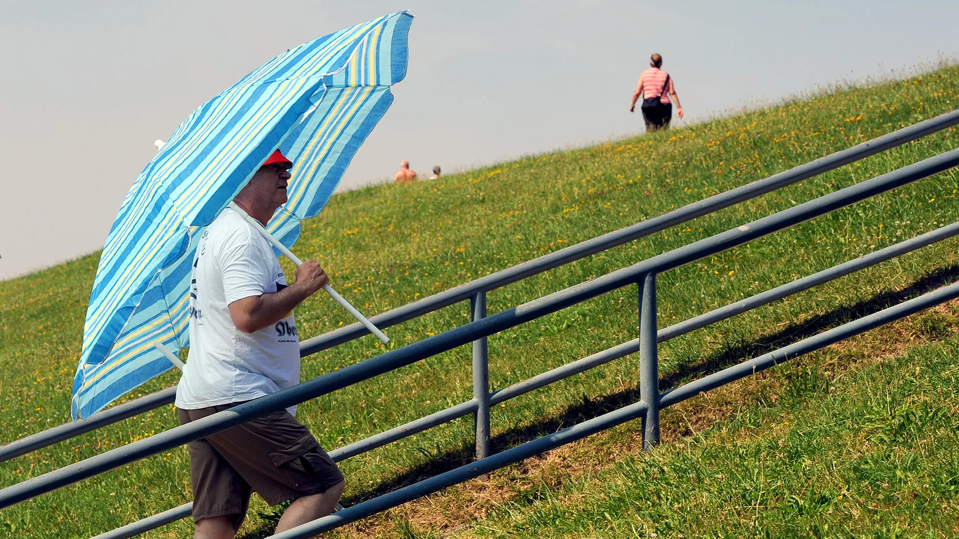 Mariya lefter lef.ter her donation is very reasonable and