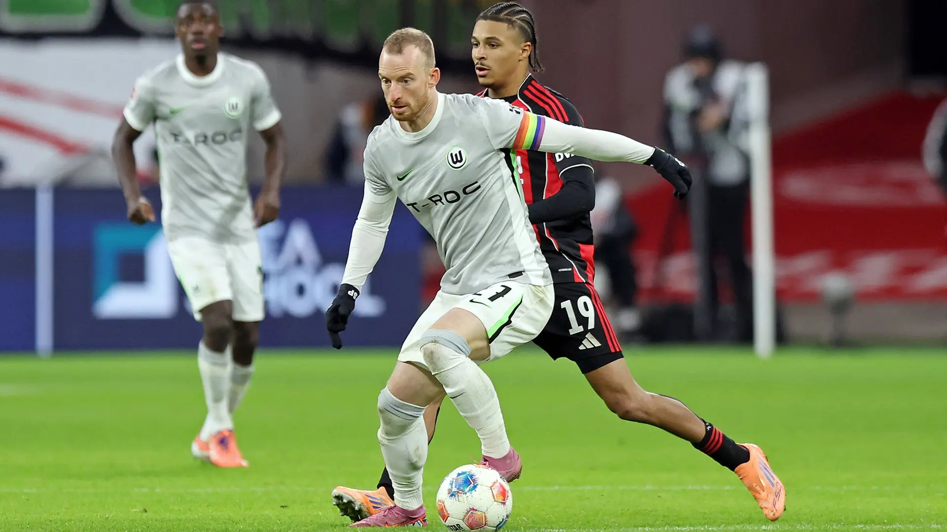 VfL Wolfsburg vergibt Sieg bei Eintracht Frankfurt in der Nachspielzeit