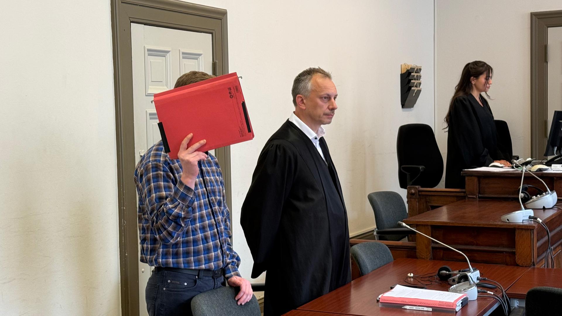 Prostituierte mit Hammer schwer verletzt: 36-Jähriger verurteilt