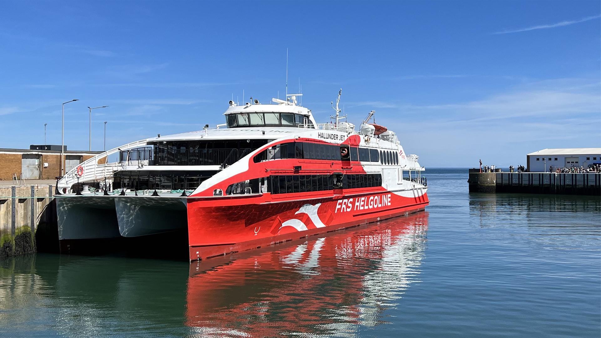 Wegen hohen Wellengangs: Helgoland-Fähren fallen aus