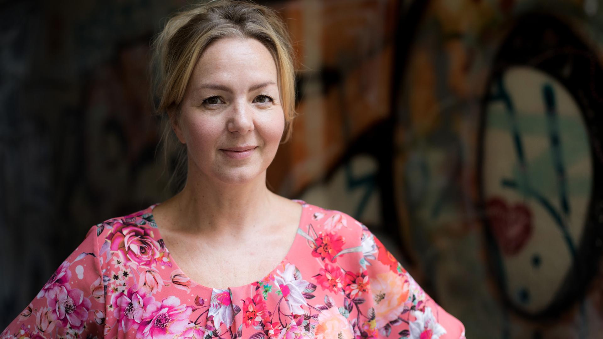 "Jungs sind ein Problem": Simone Buchholz über Söhne und Männlichkeit