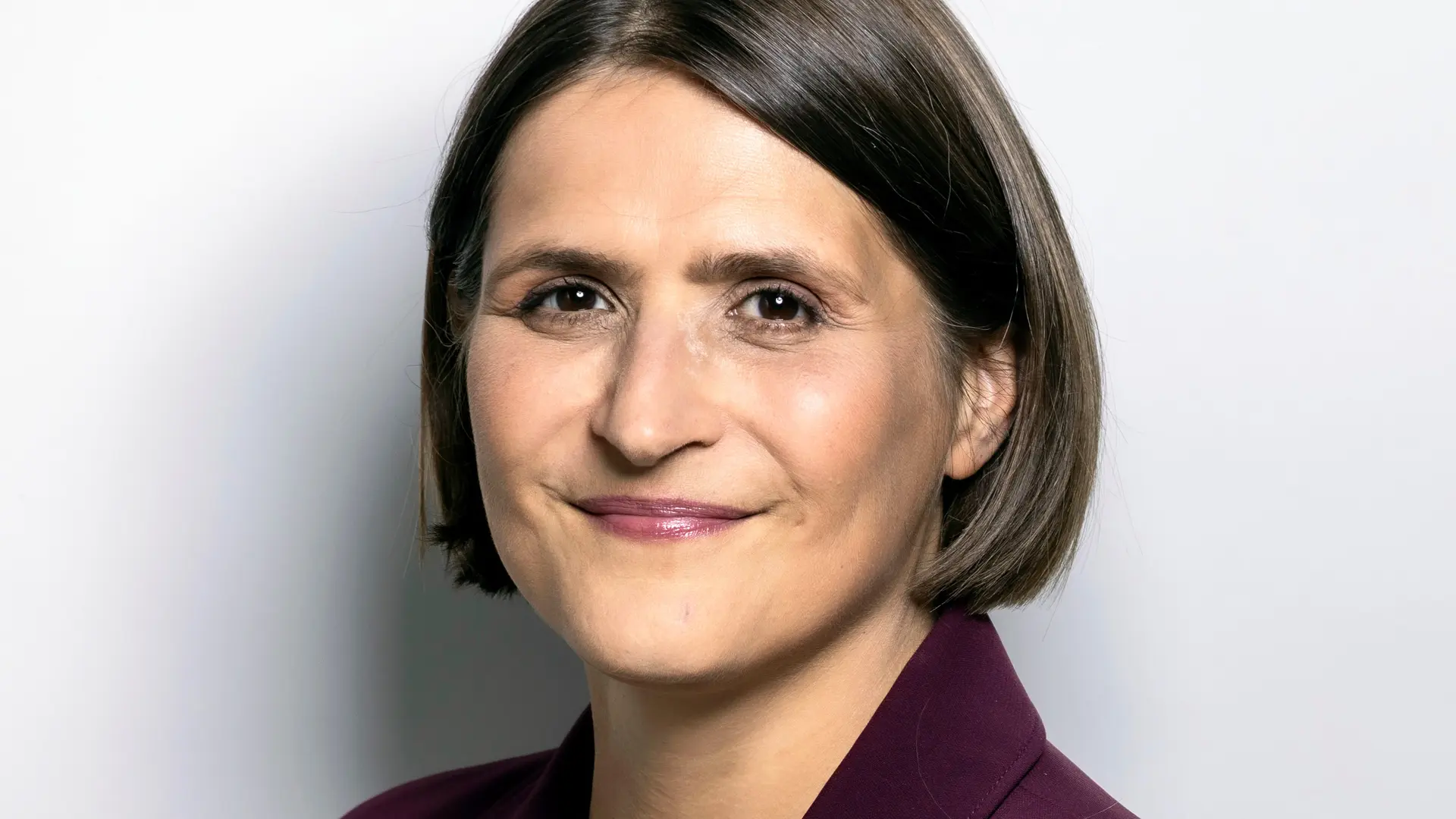 OB-Wahl Schwerin: Mandy Pfeifer als vierte Kandidatin nominiert