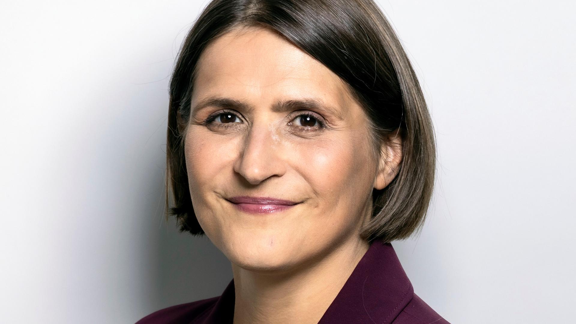 OB-Wahl Schwerin: SPD und Linke nominieren Mandy Pfeifer