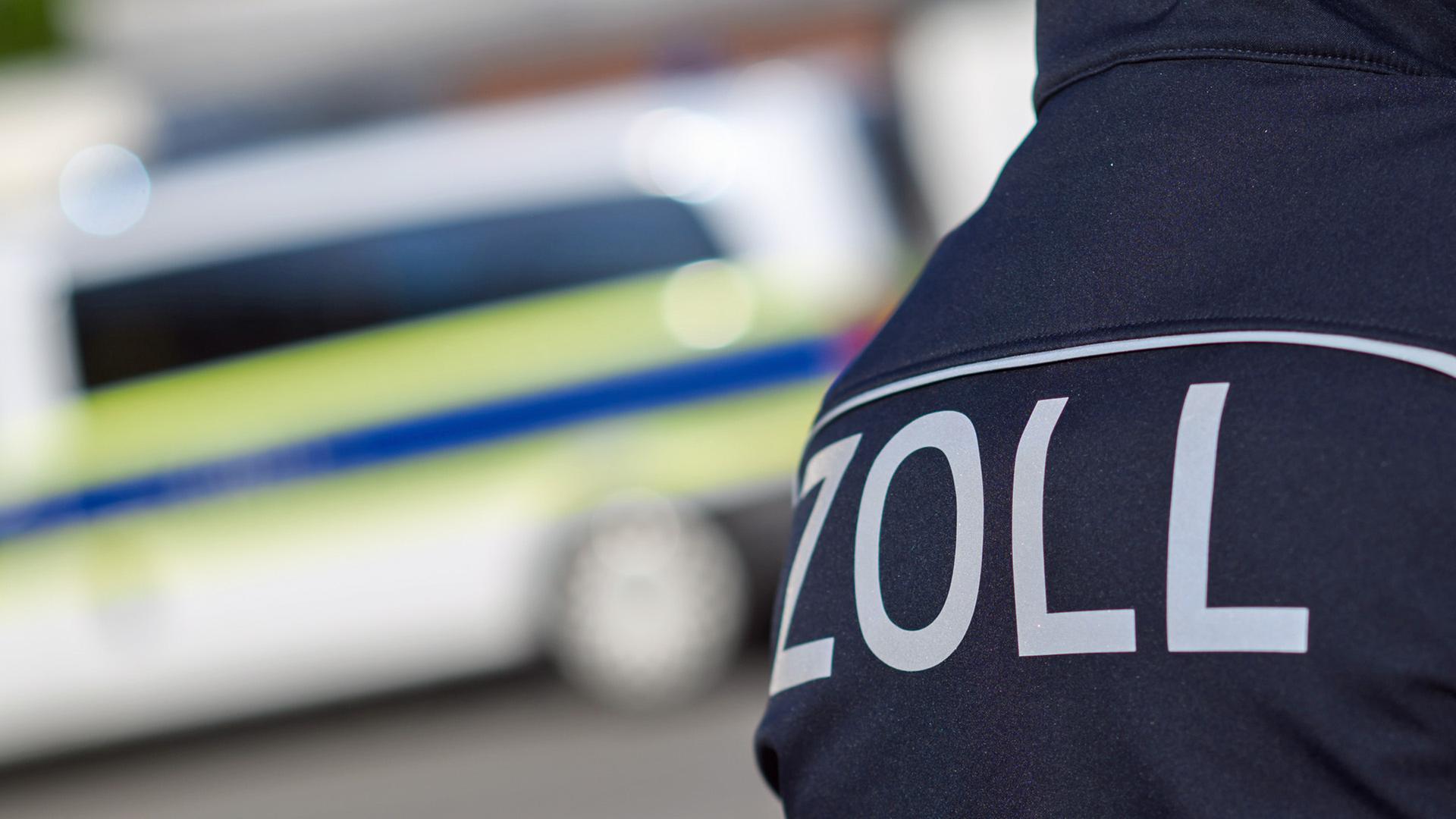 Hamburger Zoll stoppt Container mit mutmaßlichem Abfall