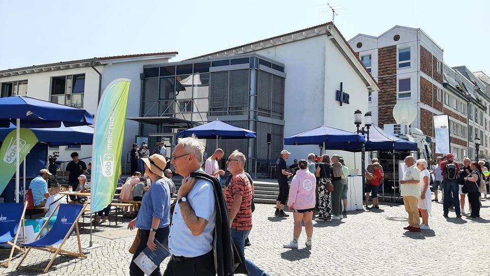 Das NDR Vorpommernstudio in Greifswald. | NDR Das Funkhaus in Greifswald am MV-Tag