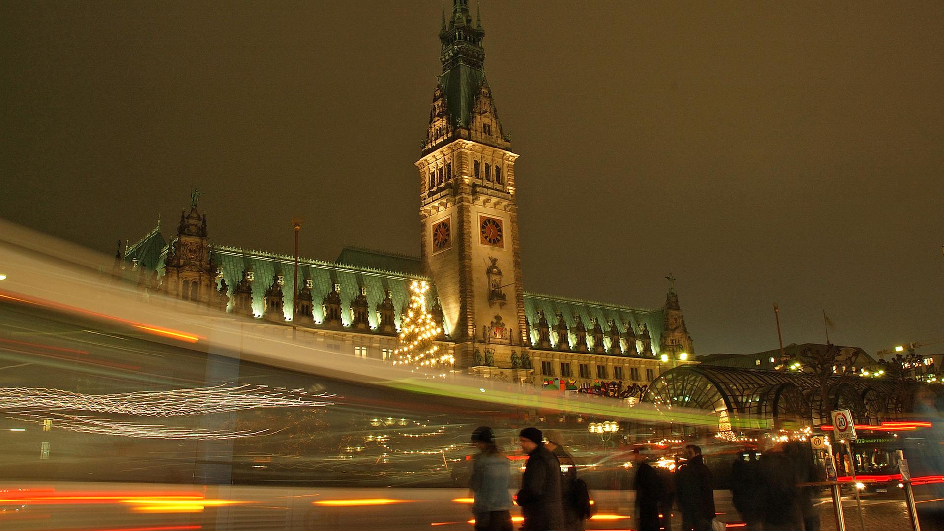 Weihnachten in Hamburg: Busse und Bahnen fahren eingeschränkt