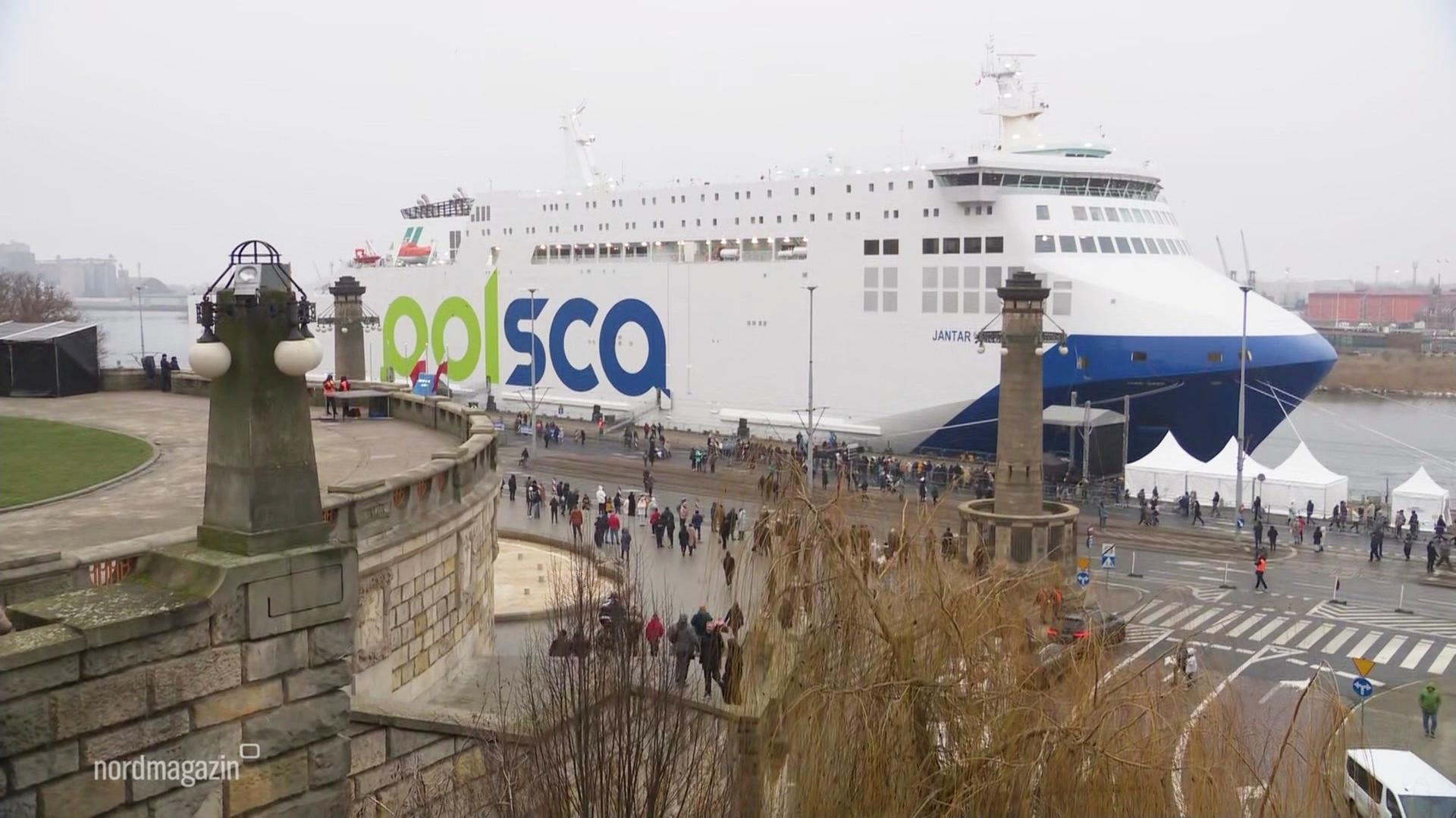 Neue Ostsee-Fähre "Jantar Unity" in Stettin getauft