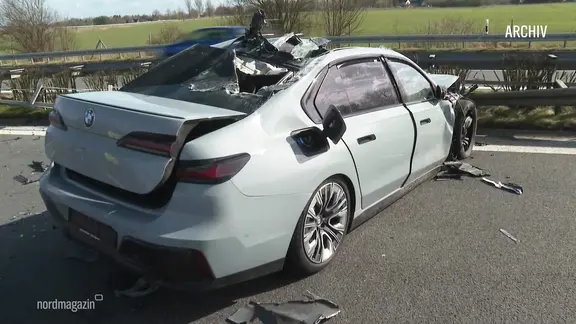 Best HD Pictures about  Unfall A20 Heute Aktuell  with No AI Images