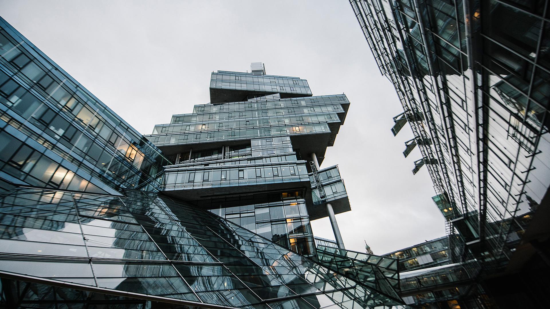 Das Bürogebäude der Nord/LB am Aegidientorplatz in Hannover. | NDR, Julius Matuschik