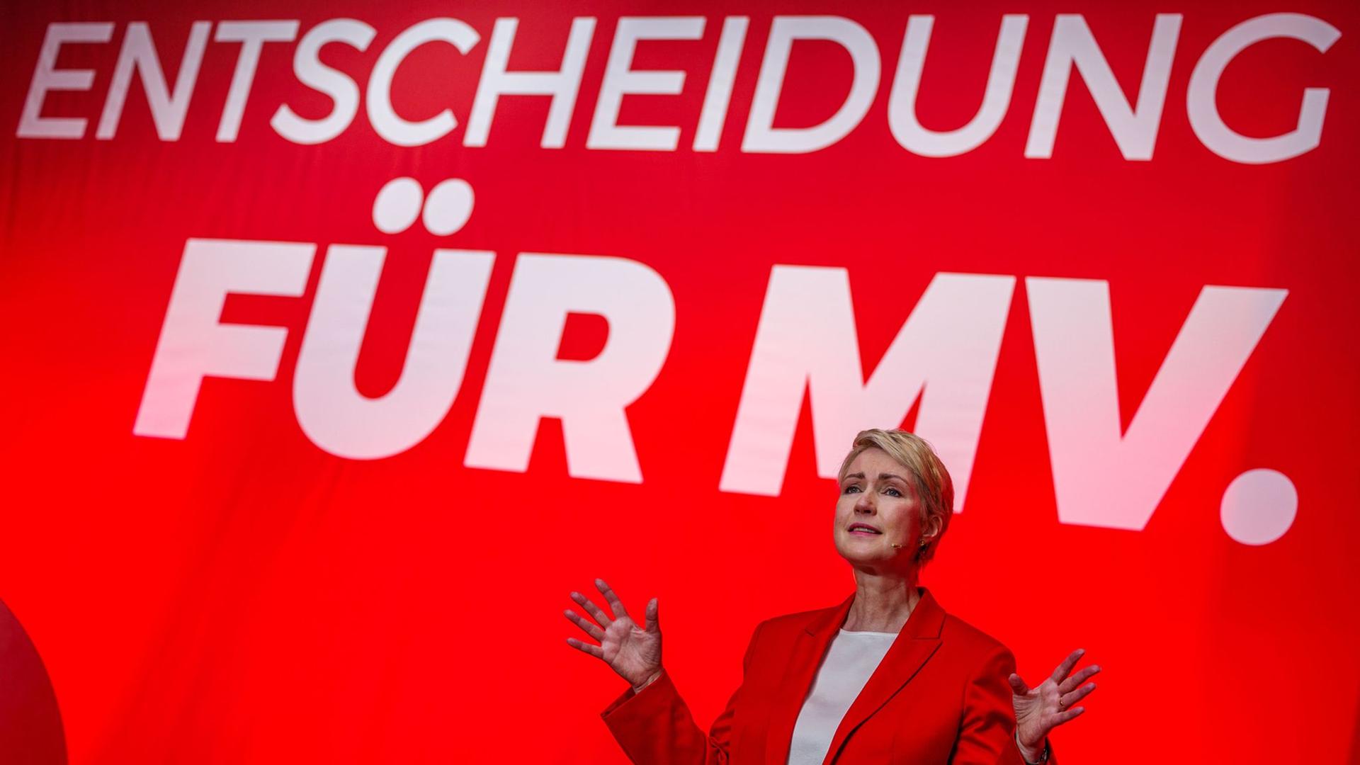 MinisterprÃ¤sidentin und Landesvorsitzende der SPD von Mecklenburg-Vorpommern | Jens BÃ¼ttner/dpa