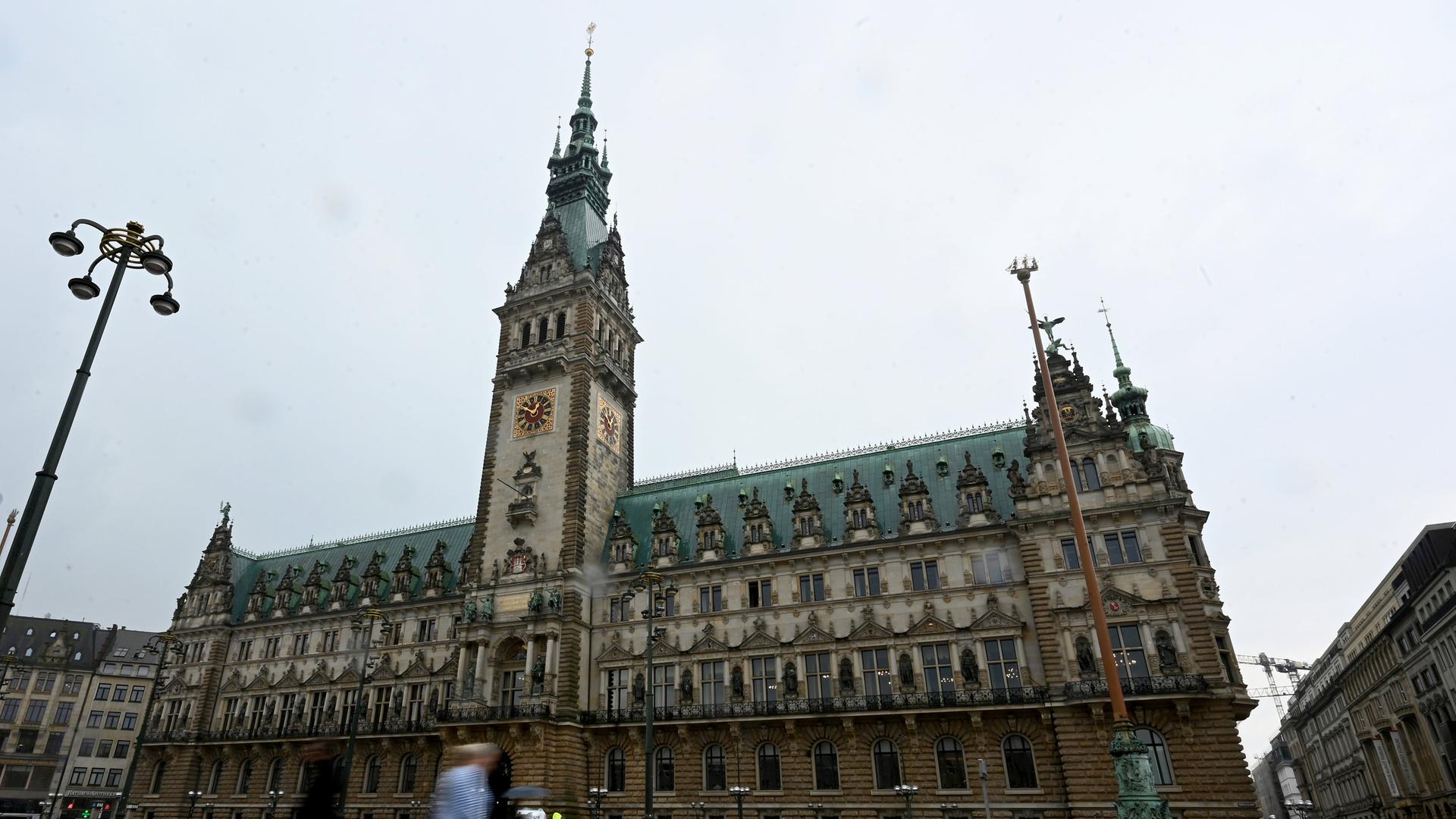 Sondervermögen Verkehrsprojekte: Senat will neue Schulden aufnehmen