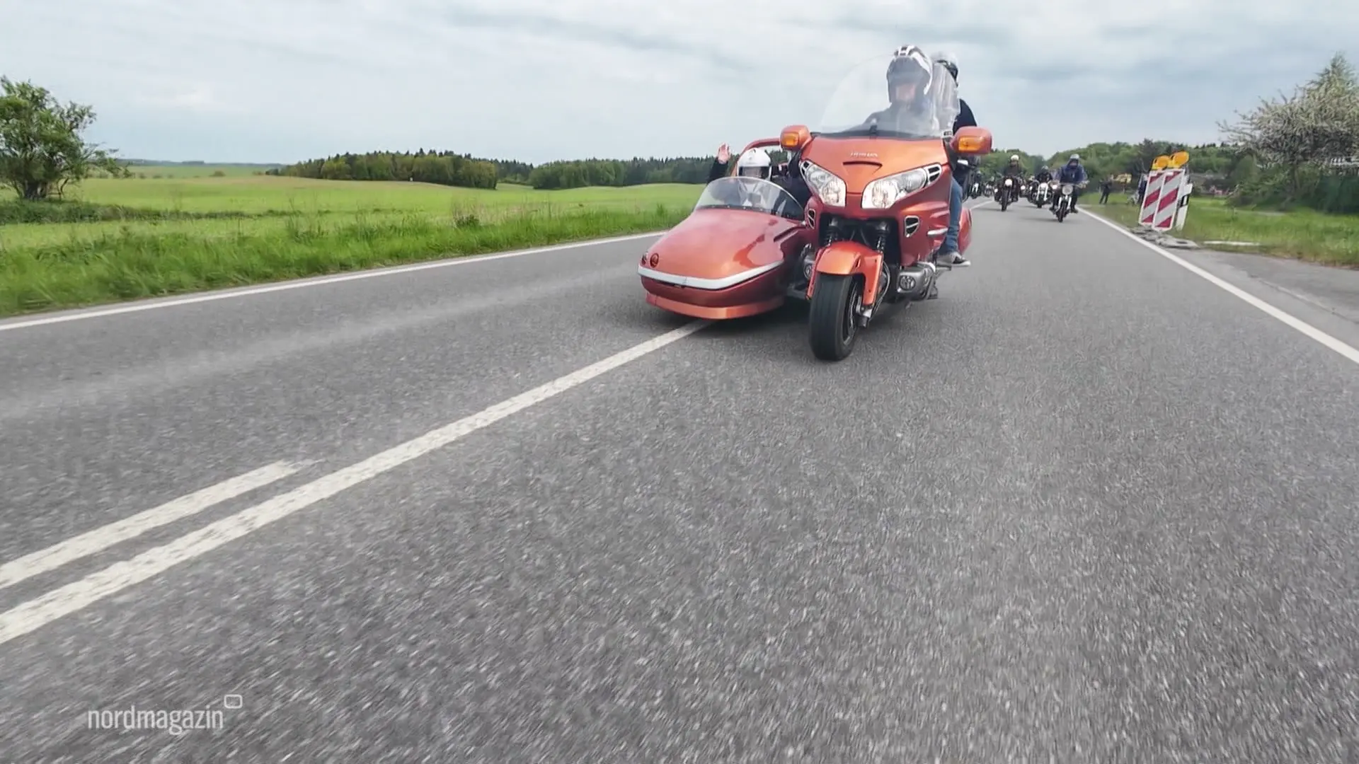 5.000 Motorräder bei Bikergottesdienst in Bad Doberan