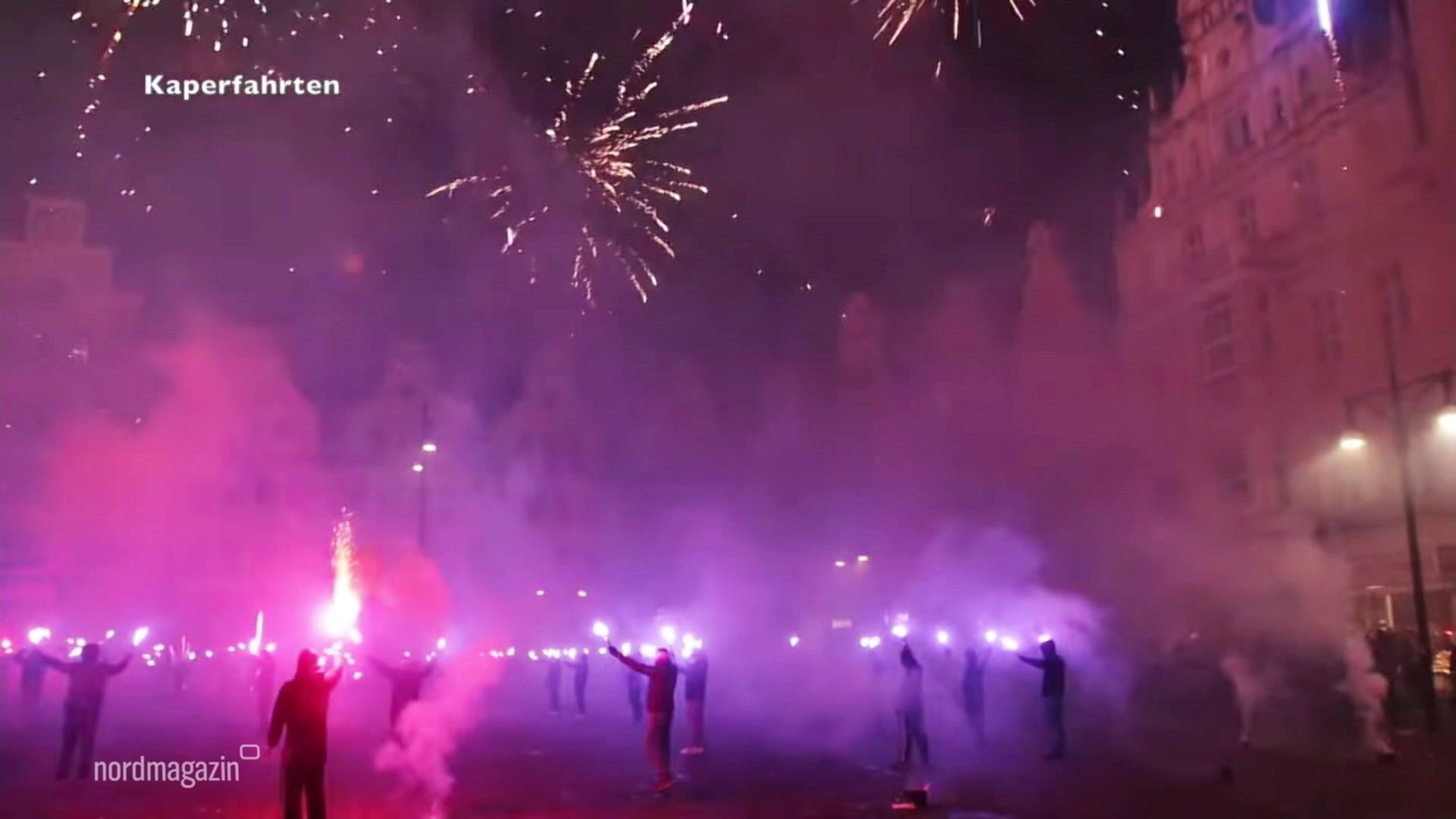 Hansa-Anhänger verwüsten Rostocker Innenstadt