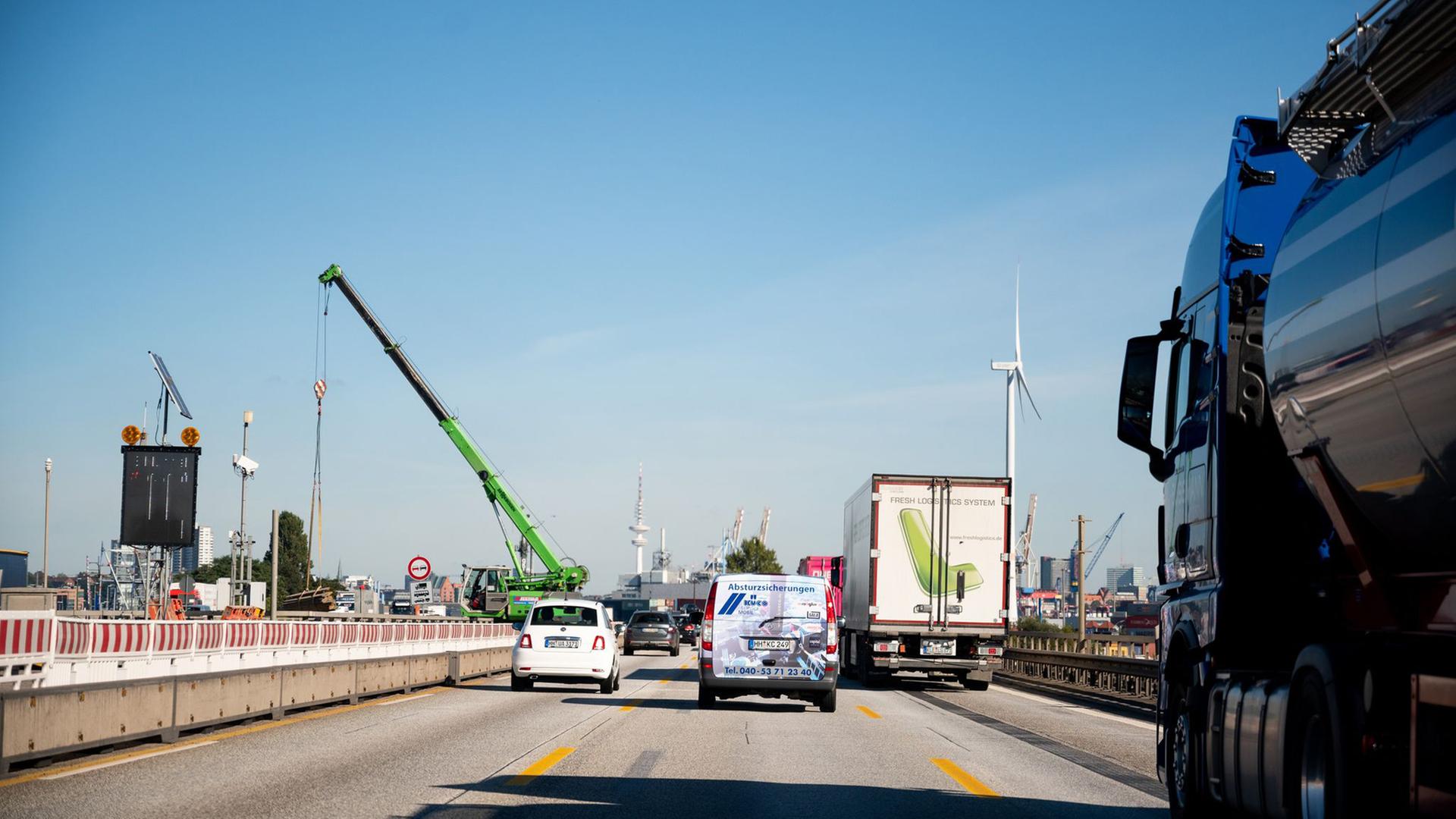 A7 und Elbtunnel in Hamburg am Wochenende wieder voll gesperrt