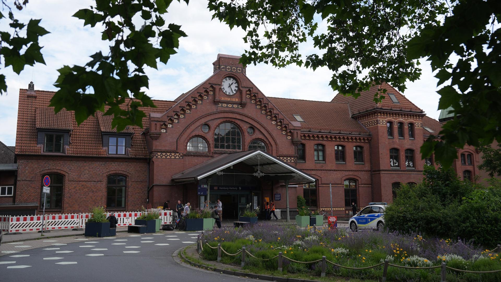 Bahnhof Hamburg-Harburg: Streit über Neugestaltung des Vorplatzes
