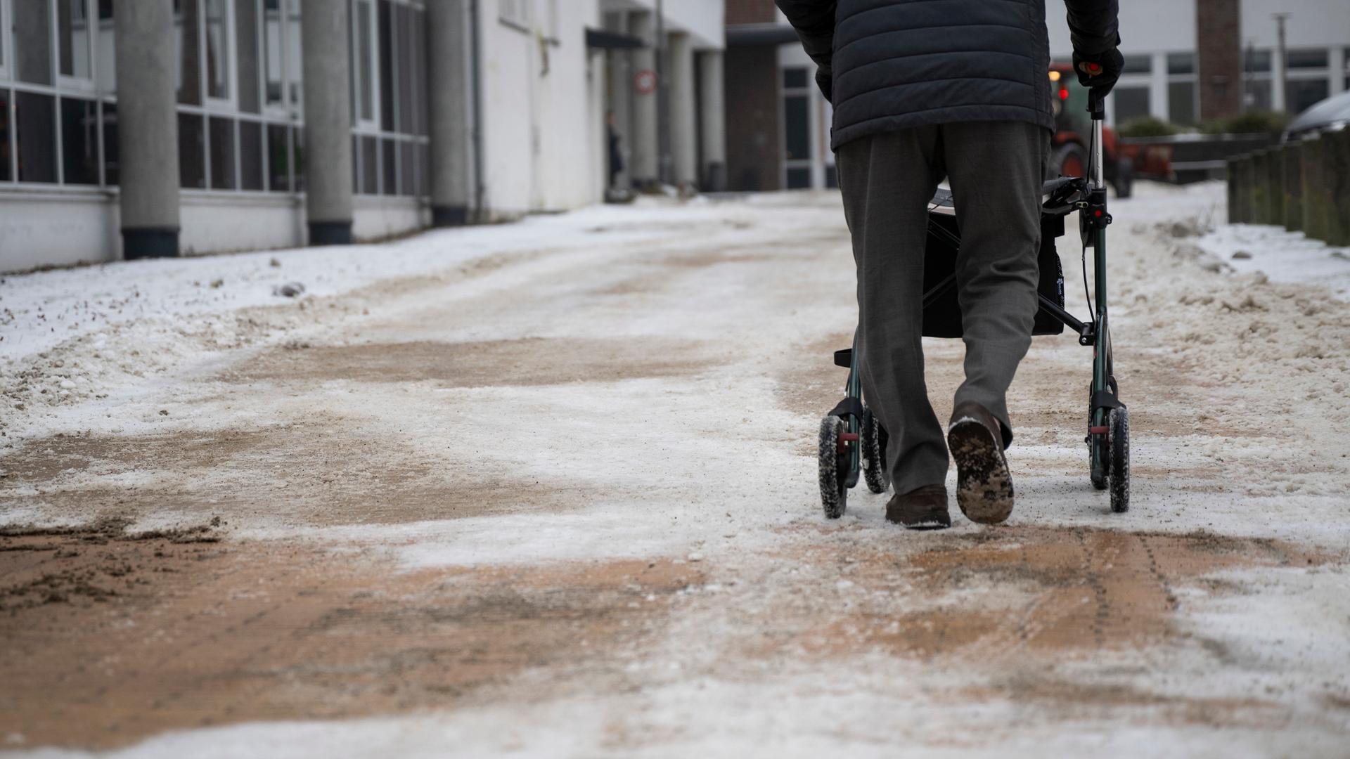 Eisregen und Glätte: Viele Handgelenke und Schultern gebrochen