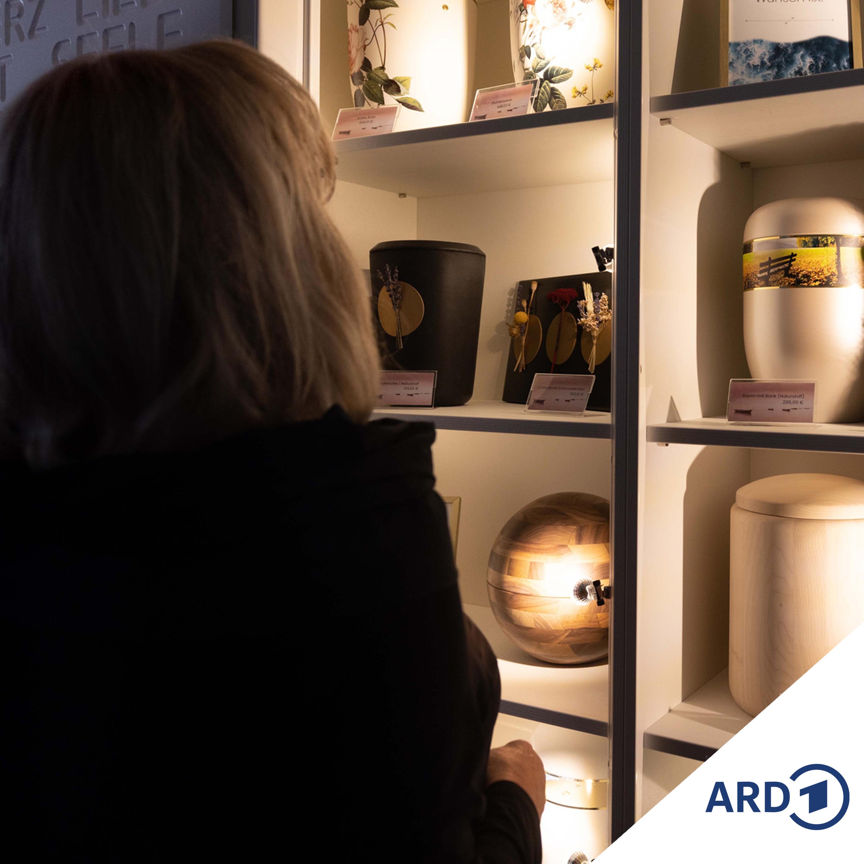 Totenwürde nicht garantiert? Bestattungsgesetze und Trauerkultur