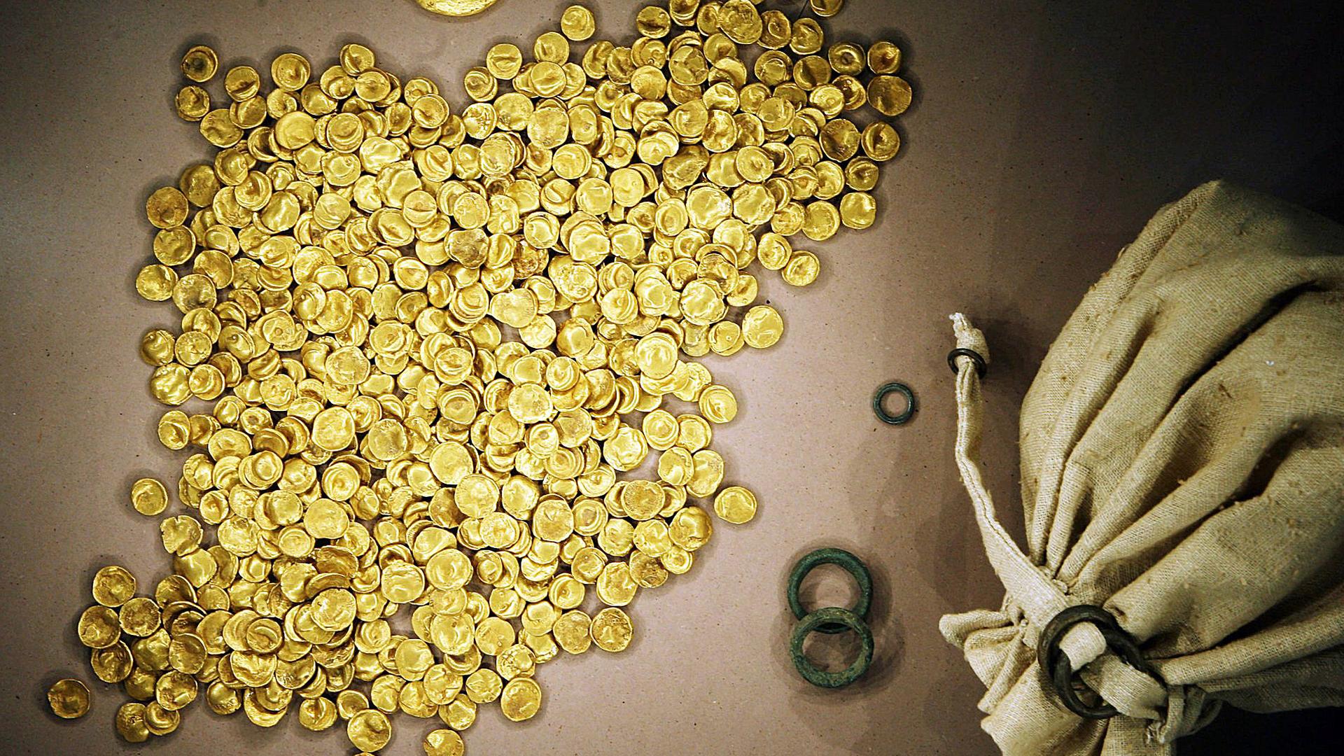 Gestohlener Goldschatz: 20.000 Euro Belohnung für Hinweise