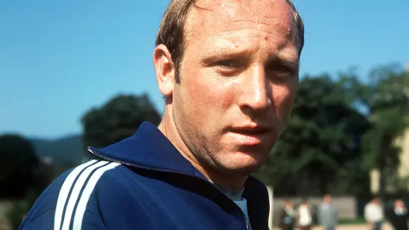 Das Leben von HSV-Idol Uwe Seeler in Bildern | ndr.de