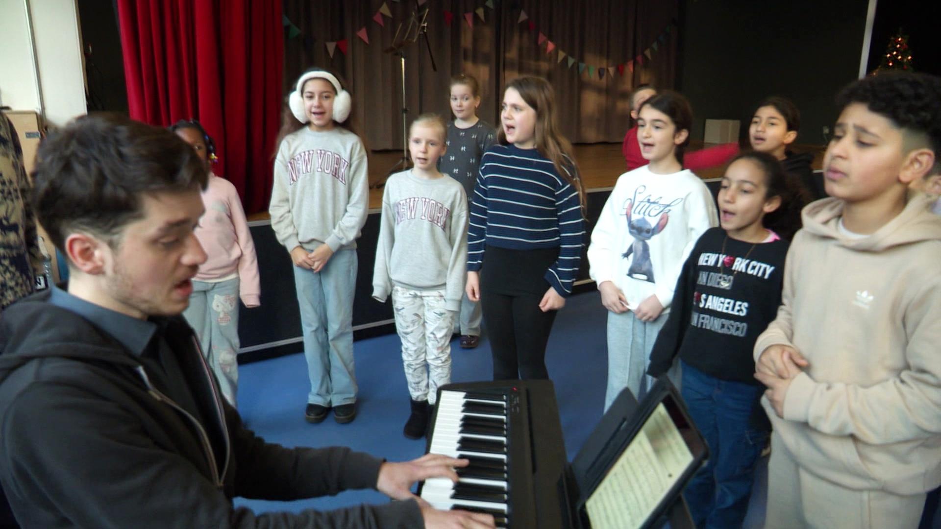 Musikbildung mal anders – Wenn Musizierende an Schulen kommen