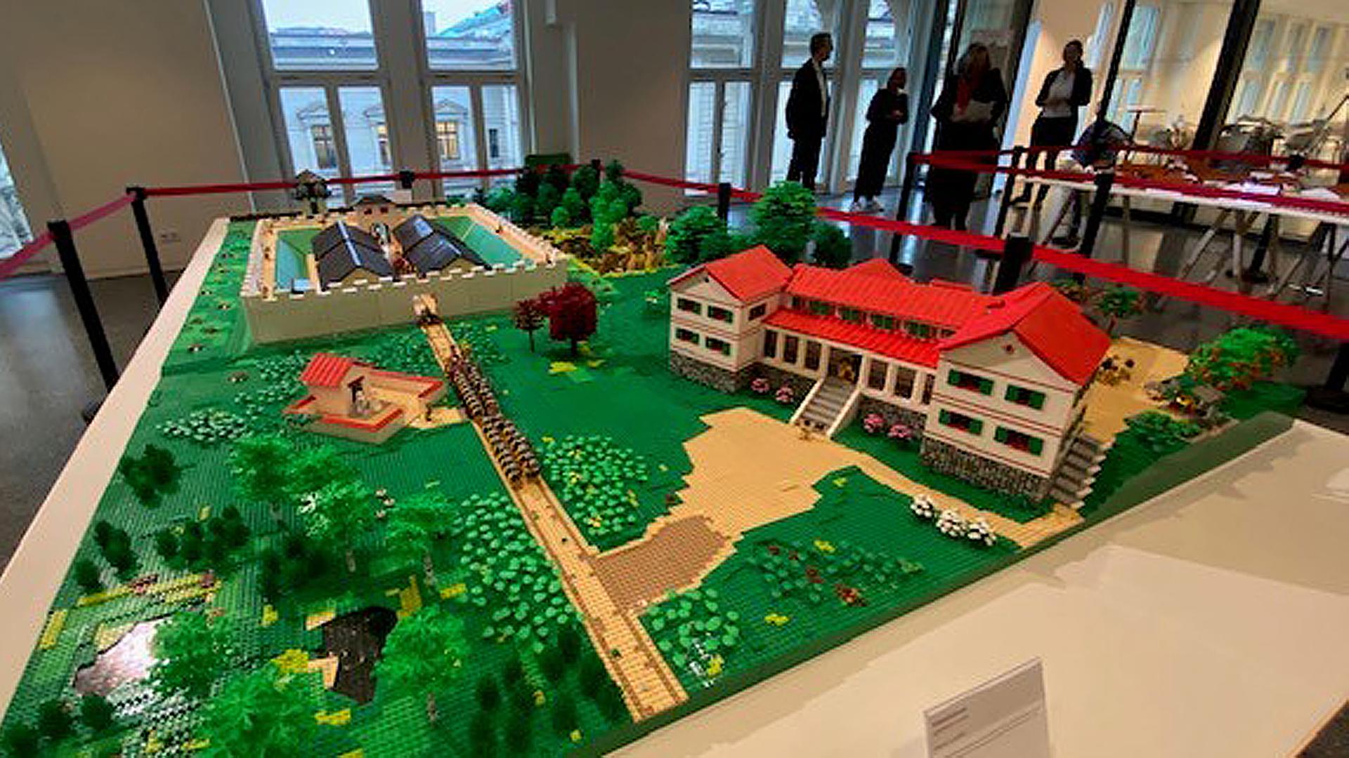 Römisches Fort mit Lego-Steinen nachgebaut | NDR.de, Kerry Rügemer