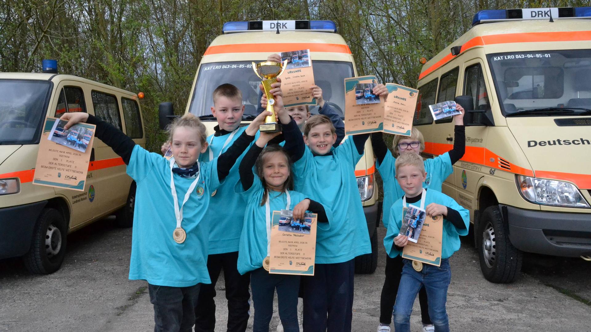 Gewinner des Erst-Hilfe-Wettbewerbs in Güstrow. | DRK, Caroline Awe